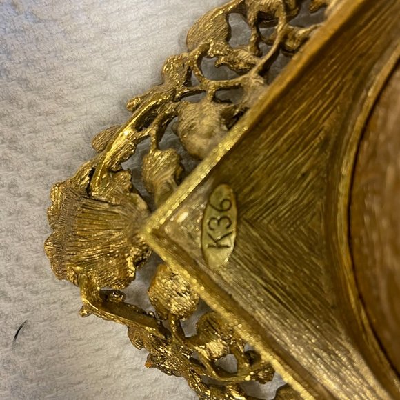 Matson Electric Clock, Ormolu Roses, non-working - Picture 5 of 5